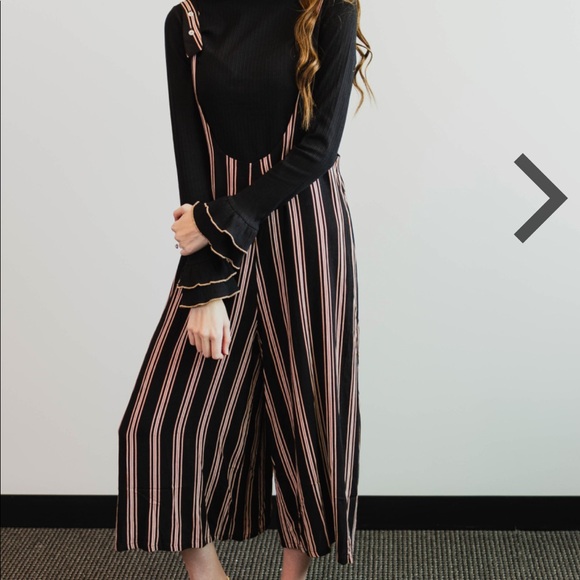 Striped jumpsuit - Picture 1 of 6